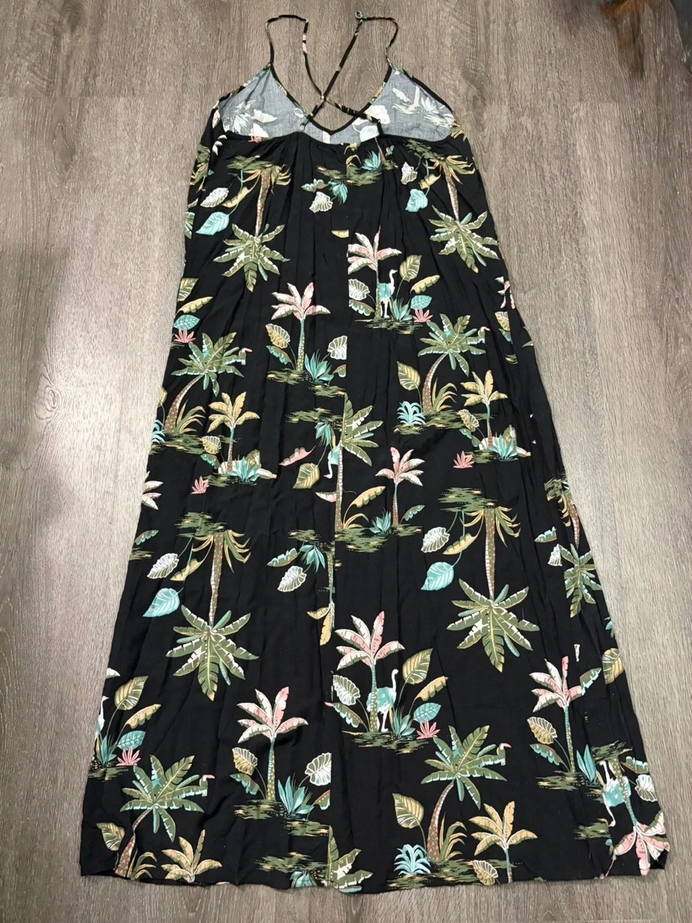 Old Navy Women’s XXL MAXI Dress Hawaiian Print Spaghetti Strap V-Neck Casual
